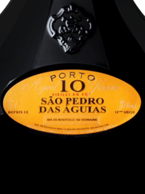 Sao Pedro Das Aguias, Mais De 40 Anos Port