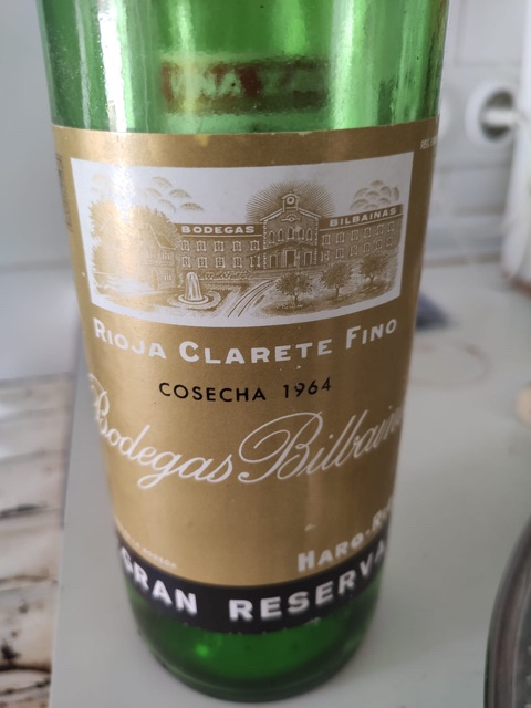 Bodega Bilbainas, Vina Pomal Reserva, Rioja